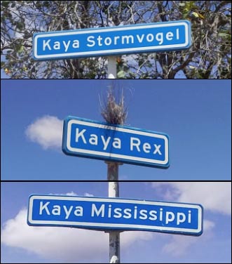 Street names of Playa Pabou on Bonaire.,