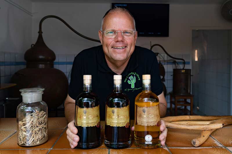 Experience Rom Rincón at The Cadushy Distillery during Rum Week.