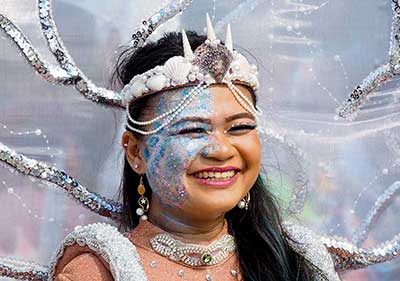 The participants in Bonaire's Karnaval (Carnival) 2023 had stunning makeup and head pieces.