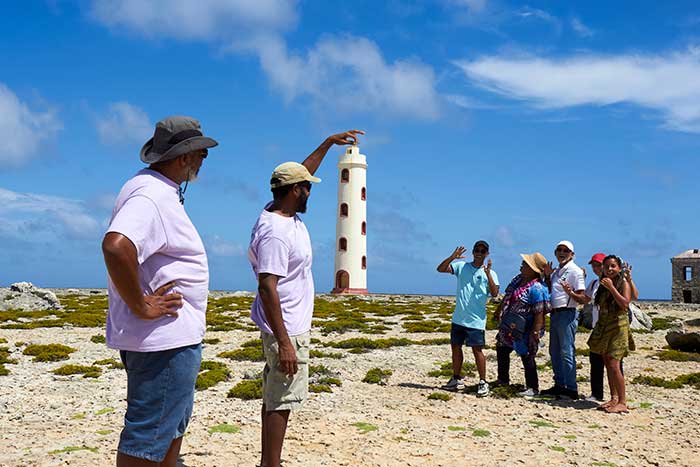 Spelonk Lighthouse with Shekhinah Tours