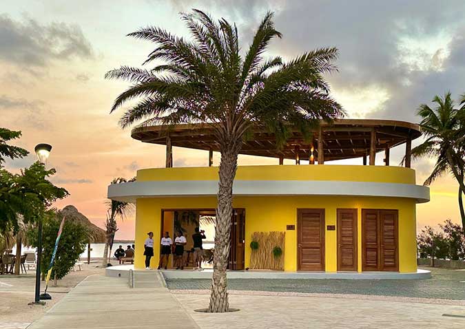 Seaside Krioyo Fusion Restaurant & Cocktail Bar