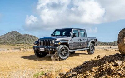 Reserve the New Jeep Gladiator from Pickup Rental Bonaire
