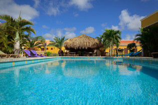 Djambo Bonaire Magna Pool