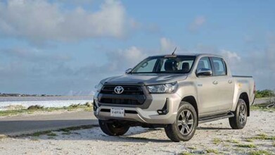 Exploring the south of Bonaire in a new Toyotal Hilux.